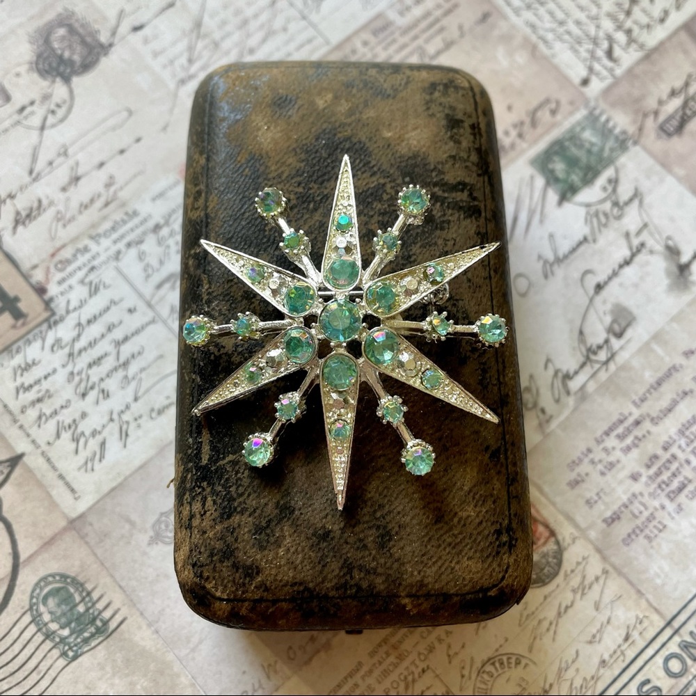 Vintage silver & blue starlight brooch - Picture 3 of 5